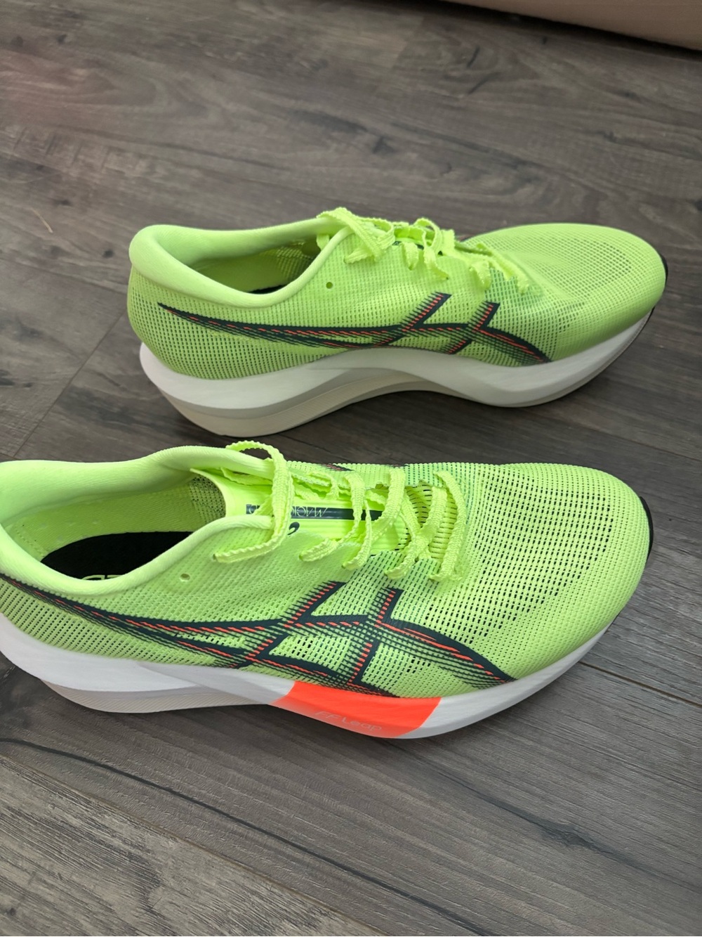 ASICS Magicspeed - Picture 4 of 4